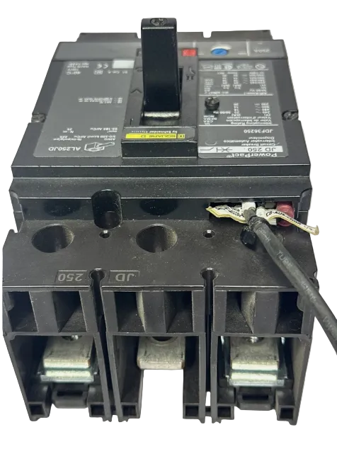 Square D JDF36250 250A 600V Circuit Breaker w/24V Shunt Trip-Refurbished